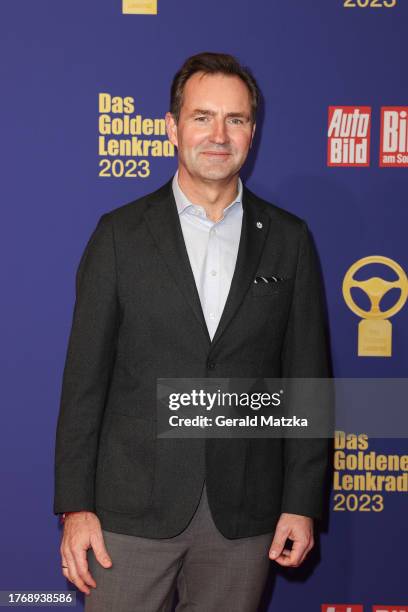 Thomas Schäfer attends the "Das Goldene Lenkrad" Award 2023 at Axel Springer Haus on November 7, 2023 in Berlin, Germany.