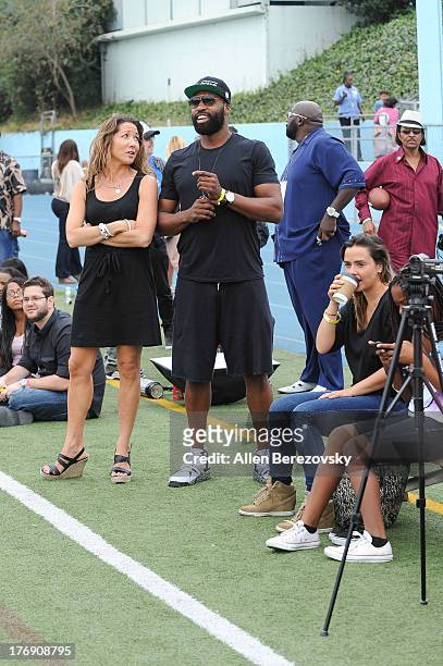 Player Baron Davis attends the 1st Annual Athletes VS Cancer Celebrity Flag Football Game on August 18, 2013 in Pacific Palisades, California.