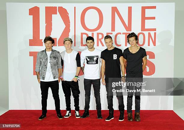 Louis Tomlinson, Niall Horan, Zayn Malik, Liam Payne and Harry Styles of One Direction attends a photocall to launch their new film 'One Direction:...