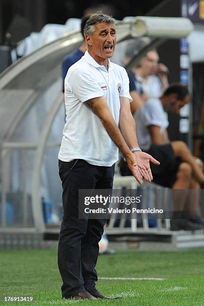 Cittadella head coach Claudio Foscarini reacts during the TIM cup match between FC Internazionale Milano and AS Cittadella at Stadio Giuseppe Meazza...