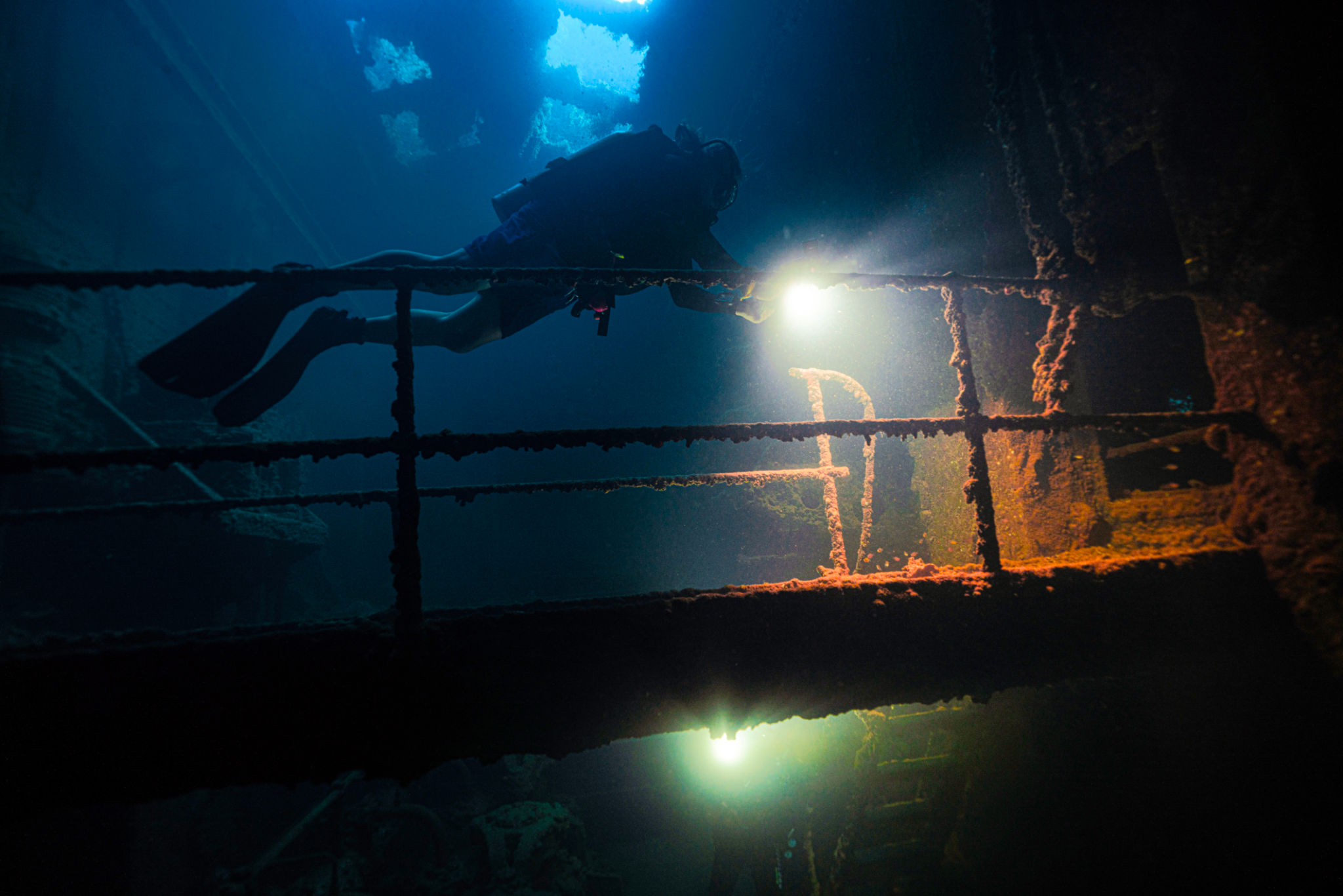 shipwreck diving