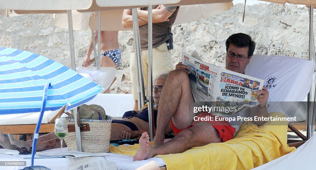 Duchess of Alba and Cayetano Martinez de Irujo Sighting in Ibiza - August 17, 2013