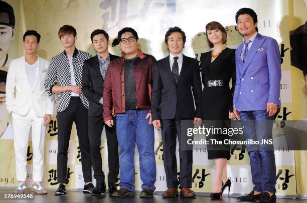 Lee Jung-Jae, Lee Jong-Suk, Jo Jeong-Seok, director Han Jae-lim, BaeK Yoon-Sik, Kim Hye-Soo and Song Kang-Ho attend the 'The Face Reader' press...