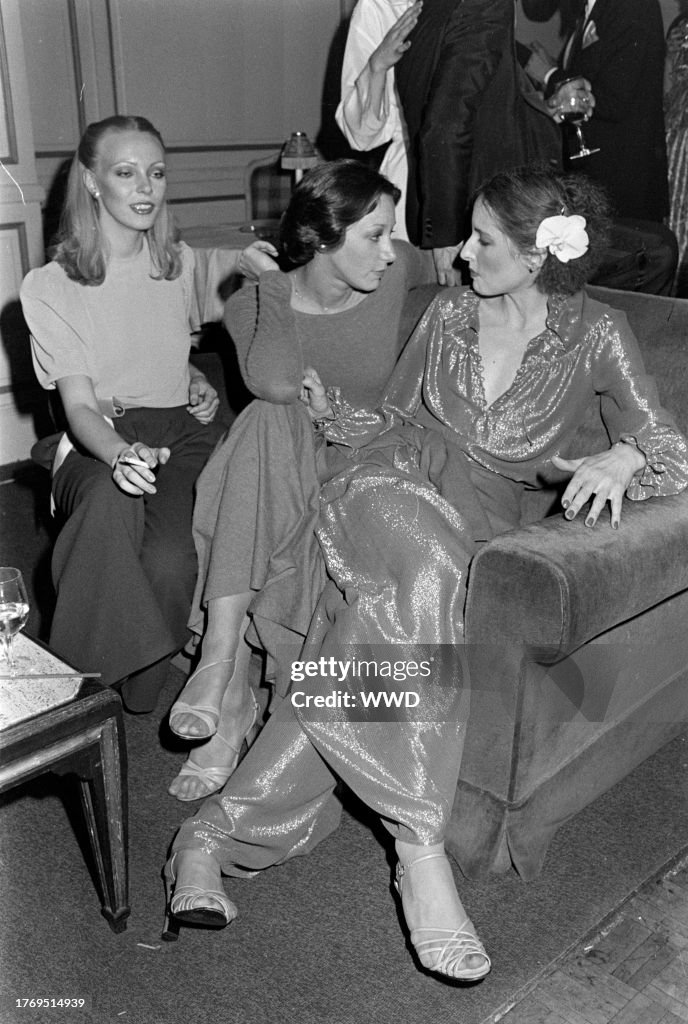 New York Designers Fall 1977 Eveningwear Collections Advance