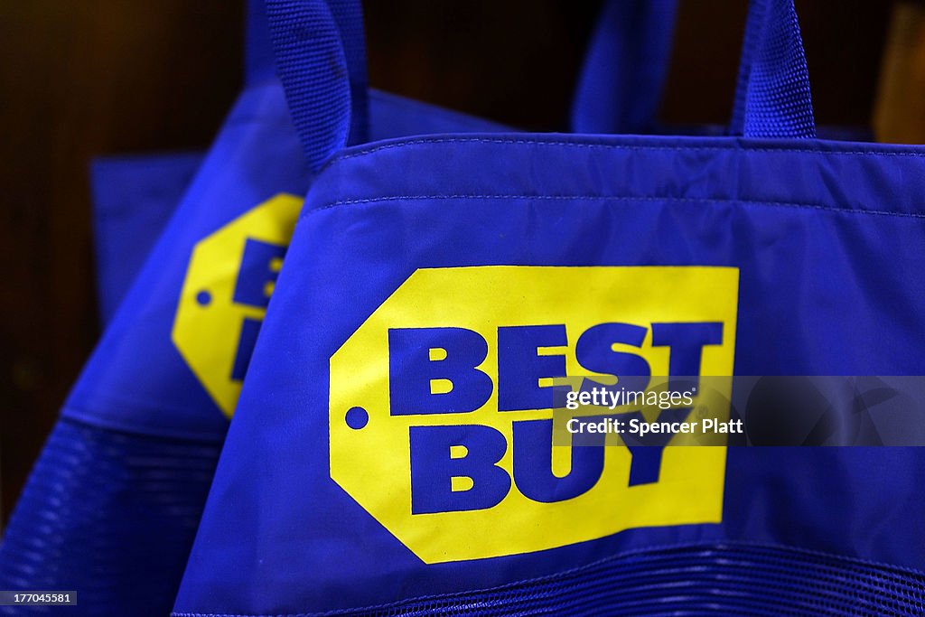 Best Buy Posts First Quarterly Profit In A Year