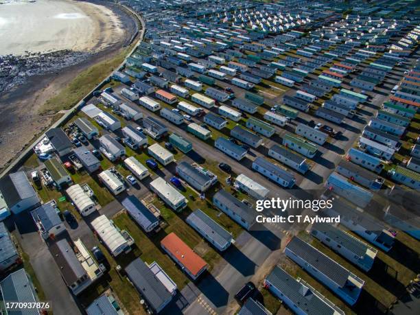 caravan holiday park from above - trailer home exterior stock pictures, royalty-free photos & images