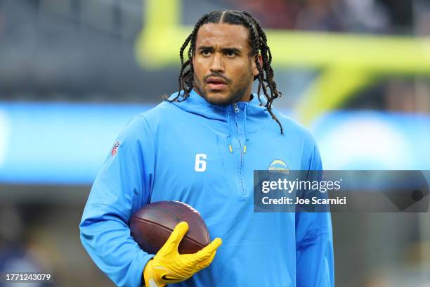 Eric Kendricks of the Los Angeles Chargers warms up prior to the start of the game against the Chicago Bears at SoFi Stadium on October 29, 2023 in...