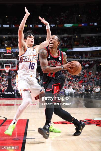 DeMar DeRozan of the Chicago Bulls drives to the basket during the game against the Phoenix Suns on November 8, 2023 at United Center in Chicago,...