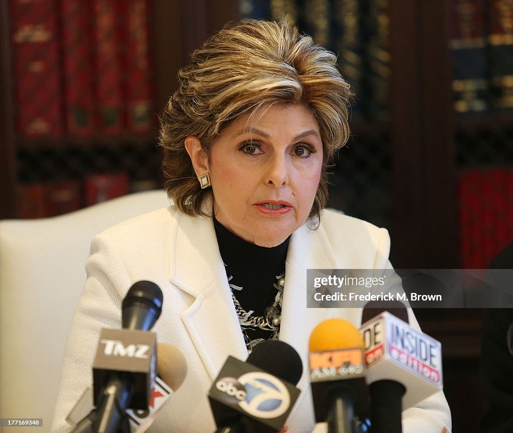 Videographer News Conference With Attorney Gloria Allred Announcing Lawsuit Against Kanye West After Attacks At Airport