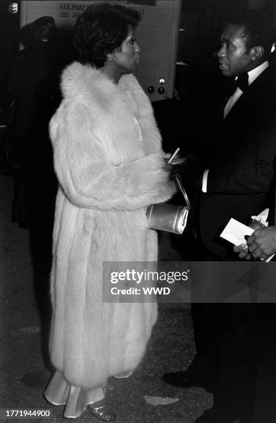 Lola Falana and Ben Vereen attend a party at the Miramar Hotel in Los Angeles, California, on January 31, 1977.