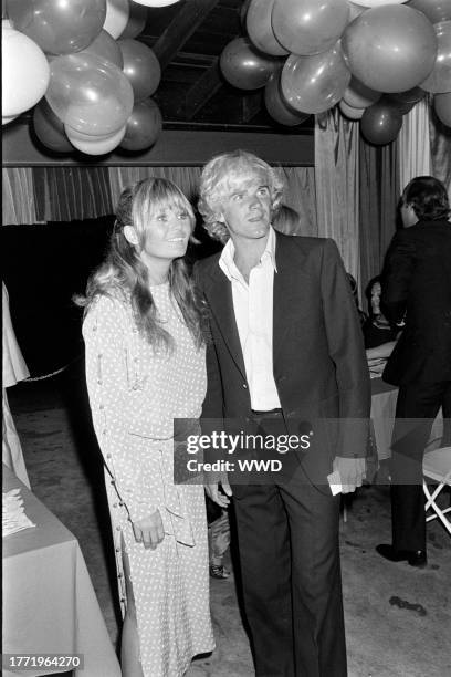 Valerie Perrine and Nels van Patten attend a party in Los Angeles, California, on August 18, 1978.