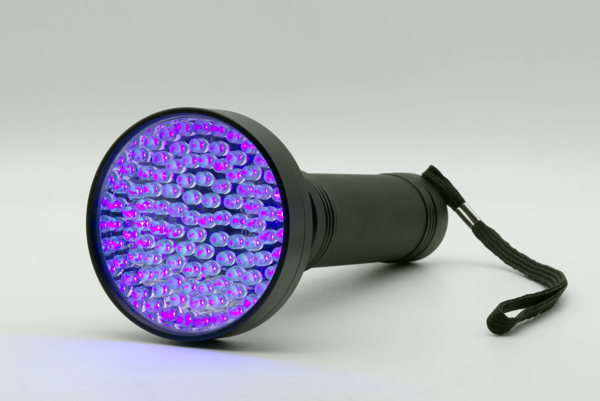 ultraviolet inspection