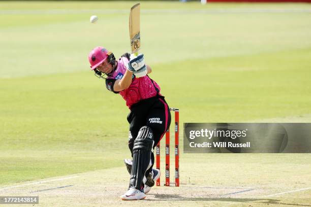 Maitlan Brown of the Sixers bats during the WBBL match between Adelaide Strikers and Sydney Sixers at WACA, on November 03 in Perth, Australia.