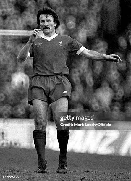 English Football League Division One - Chelsea v Liverpool, Liverpool defender Tommy Smith.