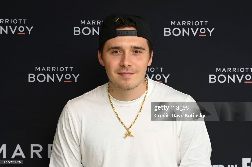 Twitch Streamer SOMMERSET Plays New Marriott Bonvoy Land Game in Fortnite with special guest BROOKLYN BECKHAM