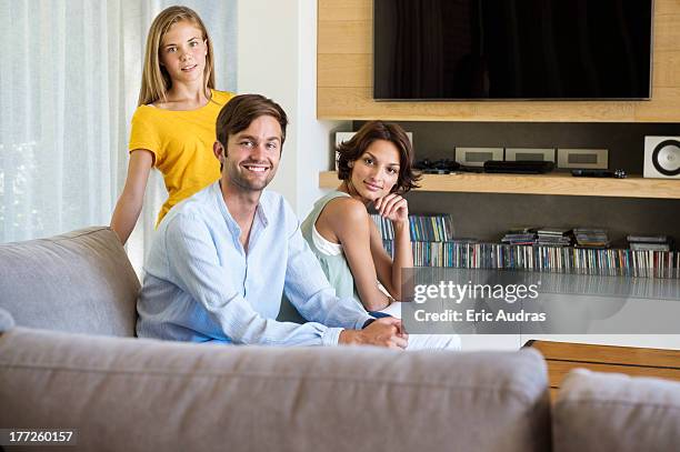 portrait of a family smiling - family rom stock pictures, royalty-free photos & images