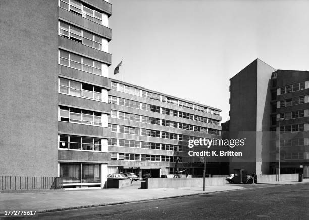 Exterior view of The Times newspaper offices on Queen Victoria Street in London, England, August 1968. Photo by K. Britten/Fox Photos/Hulton...