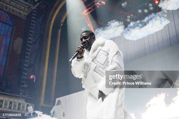 Akon Rapper Concert 2,895 Akon Performs Stock Photos, High-Res Pictures, and Images - Getty ...