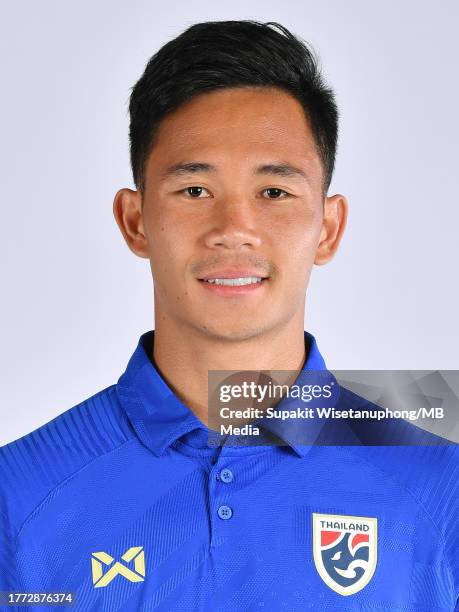Supachok Pictures and Photos - Getty Images