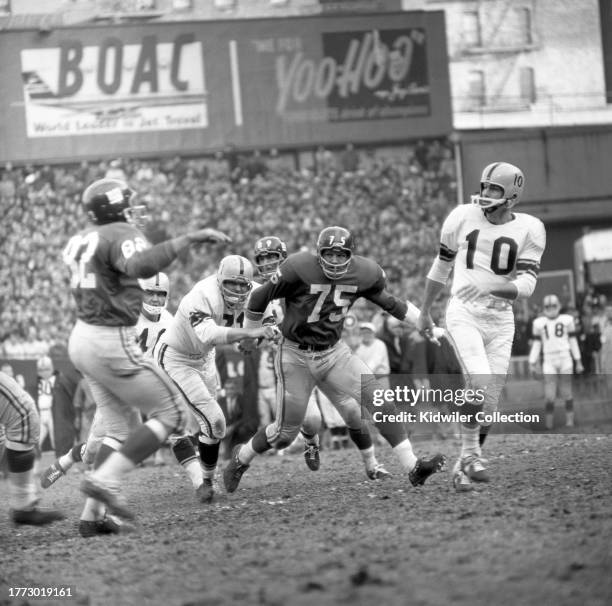 Jim Katcavage of the New York Giants rushes the line of scrimmage during a game against the Pittsburgh Steelers at Yankee Stadium on November 19,...