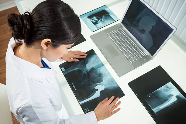 Finding the Right Hip Surgeon Near You: What to Expect