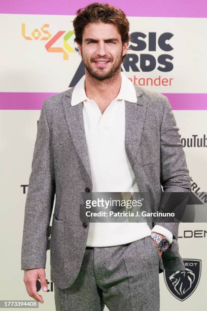 Maxi Iglesias attends the red carpet at the "LOS40 Music Awards Santander 2023" at WiZink Center on November 03, 2023 in Madrid, Spain.