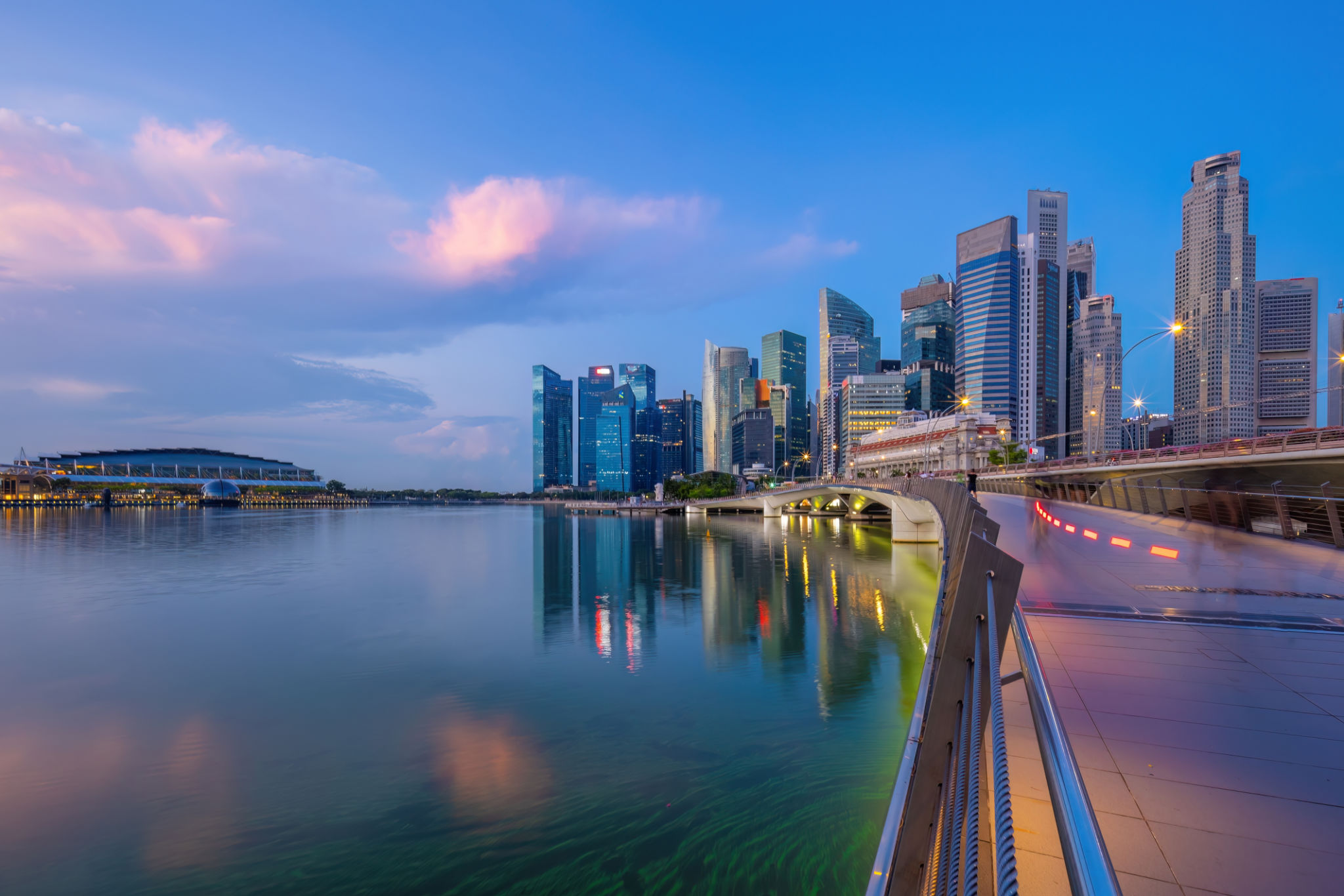 Downtown city skyline waterfront, cityscape of Singapore Downtown city skyline waterfront, cityscape of Singapore