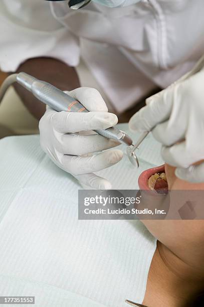 Teenage Girl During A Dental Procedure, Foto de stock