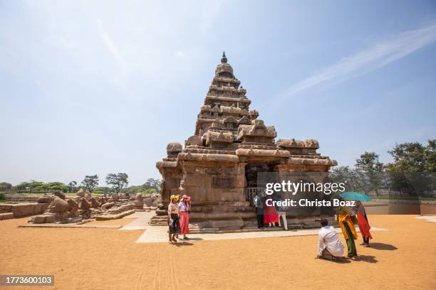 mahabalipuram shore temple - south india stock pictures, royalty-free photos & images