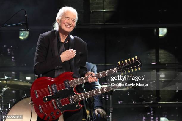 Jimmy Page performs onstage during the 38th Annual Rock & Roll Hall Of Fame Induction Ceremony at Barclays Center on November 03, 2023 in New York...