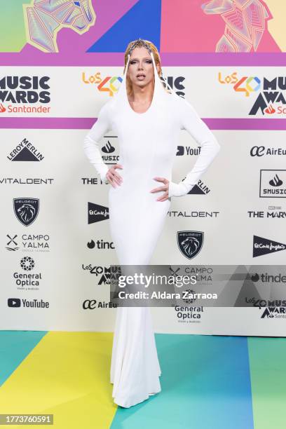 Samantha Hudson attends the "LOS40 Music Awards Santander 2023" photocall at WiZink Center on November 03, 2023 in Madrid, Spain.