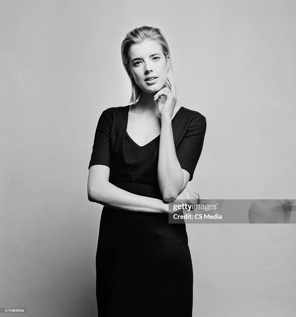 Agyness Deyn, Portrait shoot, September 11, 2012