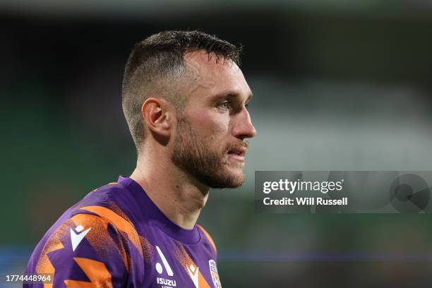 Aleksandar Susnjar of the Glory looks on during the A-League Men round three match between Perth Glory and Central Coast Mariners at HBF Park, on...