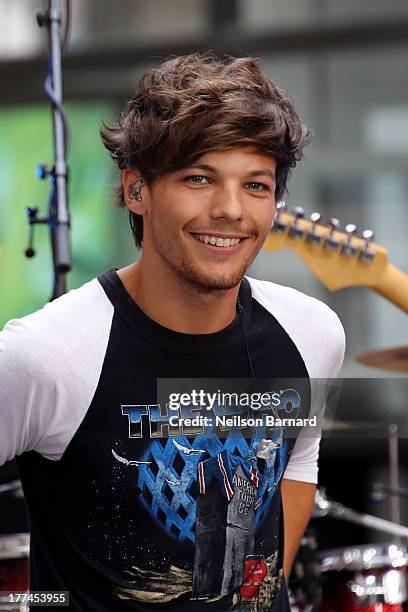 Singer Louis Tomlinson from One Direction performs on stage on NBC's "Today" at Rockefeller Center on August 23, 2013 in New York City.