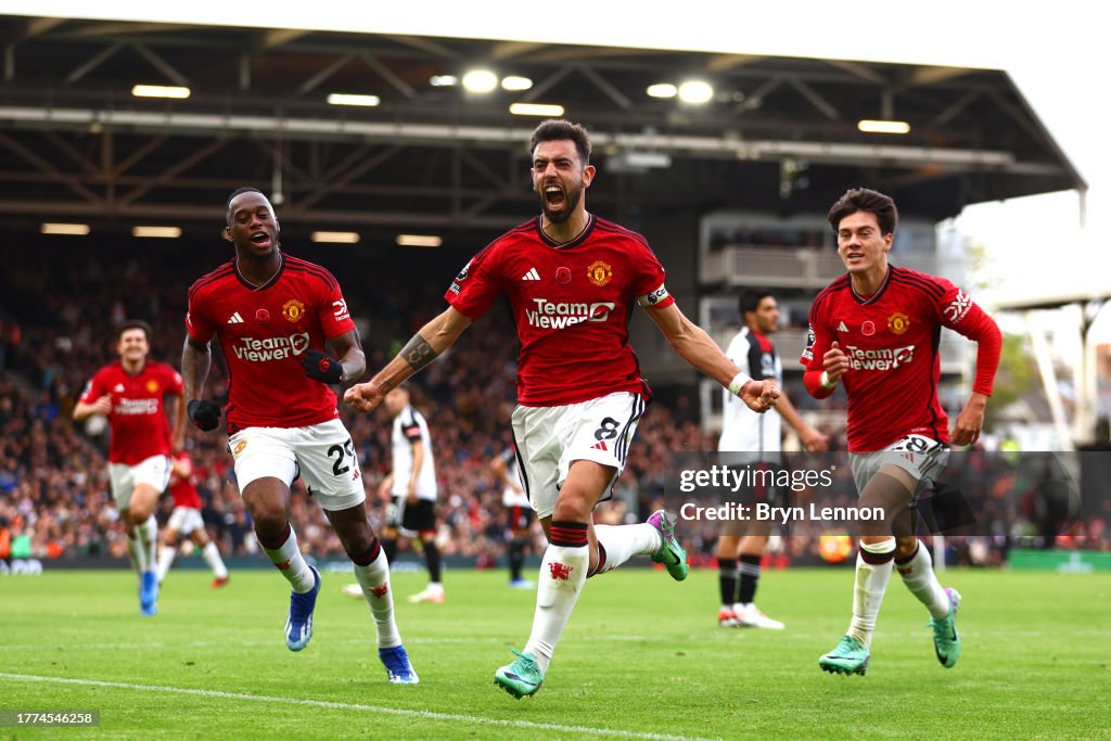 Fulham FC v Manchester United - Premier League