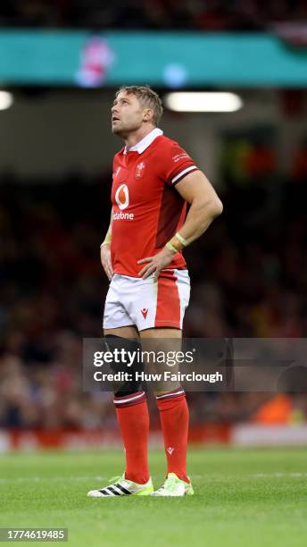 Leigh Halfpenny of Wales prepares kicks a penalty during the International match between Wales and Barbarians at Principality Stadium on November 04,...