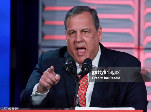 Republican presidential candidate and former Governor of New Jersey Chris Christie speaks during the Florida Freedom Summit at the Gaylord Palms...