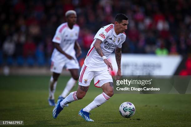 Angel Di Maria of SL Benfica controls the ball during the Liga Portugal Bwin match between GD Chaves and SL Benfica on November 04, 2023 in Chaves,...