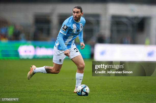 Marlon Frey of Muenchen in action during the 3. Liga match between TSV 1860 Muenchen and Jahn Regensburg at Stadion an der Gruenwalder Straße on...