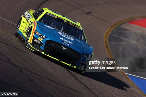 Ryan Blaney, driver of the Menards/Dutch Boy Ford, drives during qualifying for the NASCAR Cup Series Championship at Phoenix Raceway on November 04,...