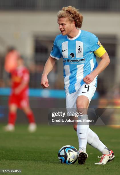 Jesper Verlaat of Muenchen in action during the 3. Liga match between TSV 1860 Muenchen and Jahn Regensburg at Stadion an der Gruenwalder Straße on...