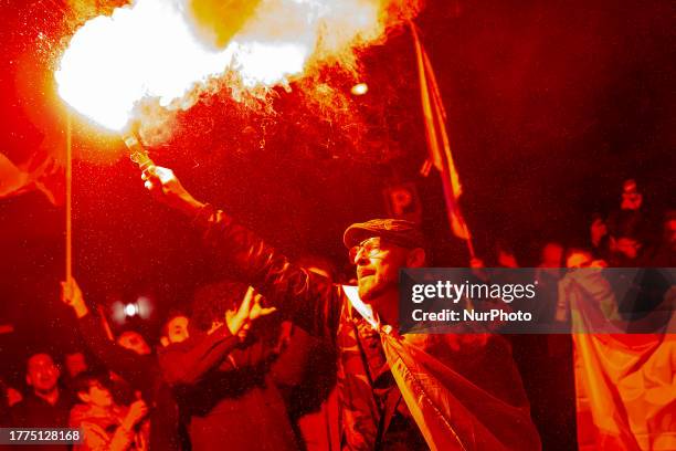 Demonstrators of the extreme right-wing Spanish nationalist, they are concentrated in Barcelona against the political agreements between the PSOE and...