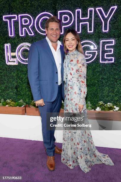 Curtis Stone and Lindsay Price attend the 2023 Breeders' Cup World Championships at Santa Anita Park on November 04, 2023 in Arcadia, California.