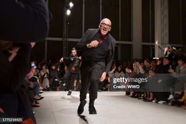 Antonio Marras on the catwalk