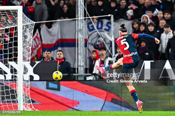 Radu Dragusin of Genoa scores a goal during the Serie A TIM match between Genoa CFC and Hellas Verona FC at Stadio Luigi Ferraris on November 10,...