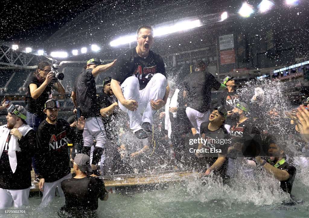 Division Series - Los Angeles Dodgers v Arizona Diamondbacks - Game Three