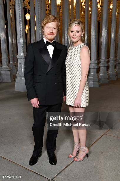 Jesse Plemons, wearing Gucci, and Kirsten Dunst, wearing Gucci, attend the 2023 LACMA Art+Film Gala, Presented By Gucci at Los Angeles County Museum...