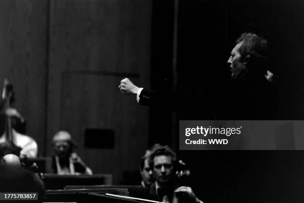 Carlo Maria Giulini conducts the Los Angeles Philharmonic during a benefit performance at the Los Angeles Music Center in Los Angeles, California, on...