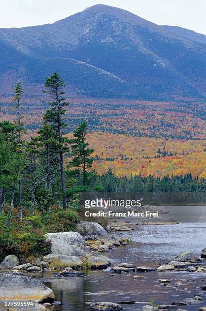 sandy stream pond and mount katadhin, maine - baxter state park stock pictures, royalty-free photos & images