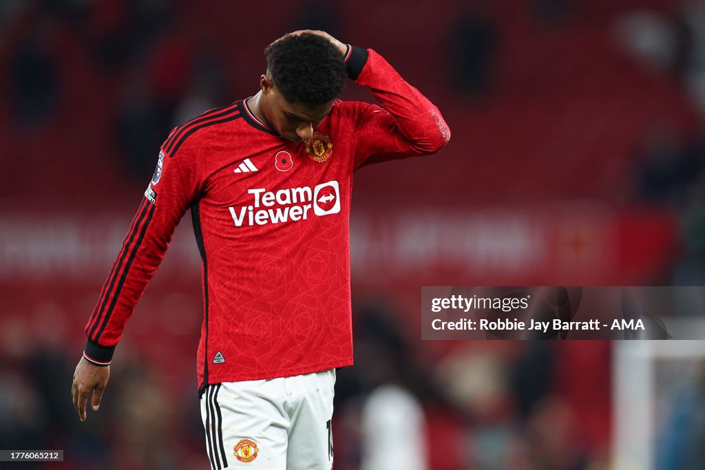 Manchester United v Luton Town - Premier League